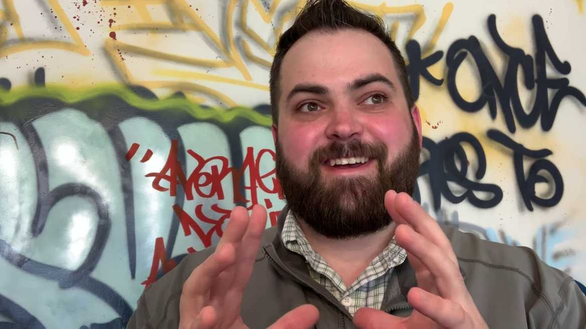 hertz sues accenture cropped 3